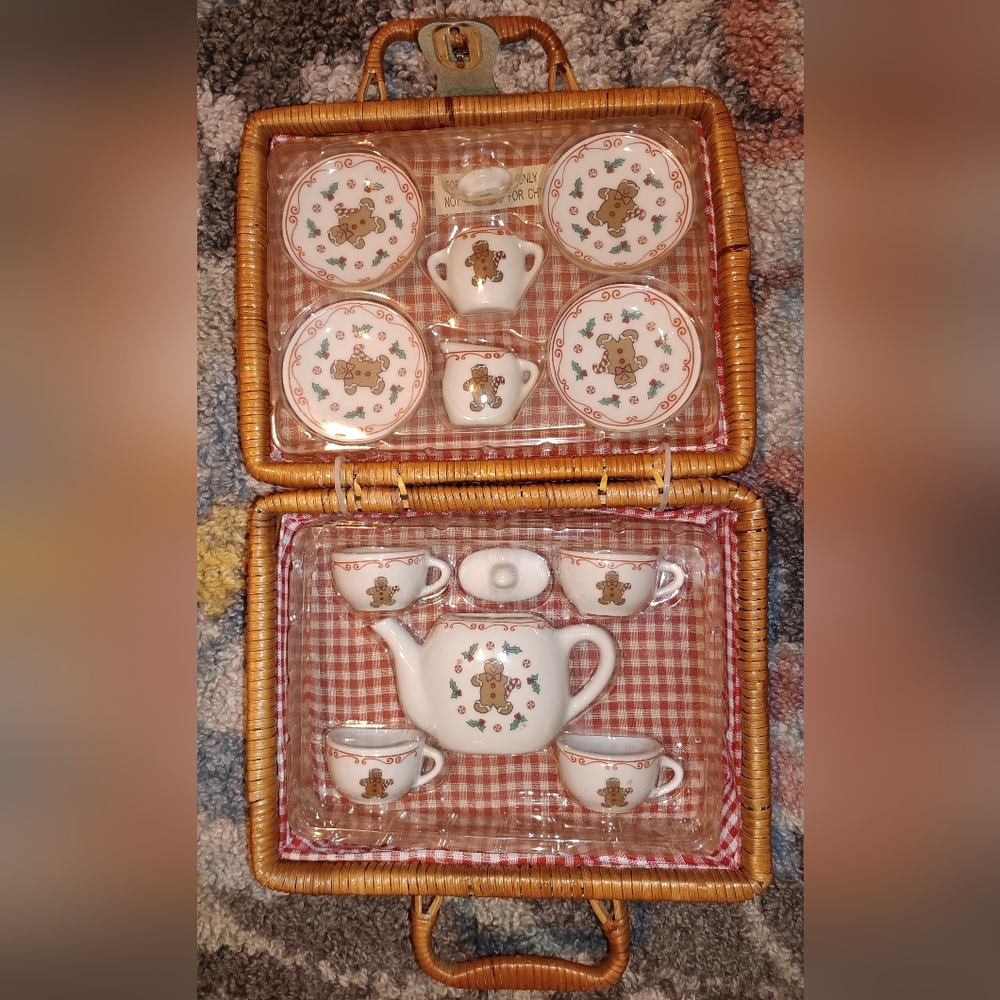 Vintage Miniature Gingerbread Toy Tea Set
